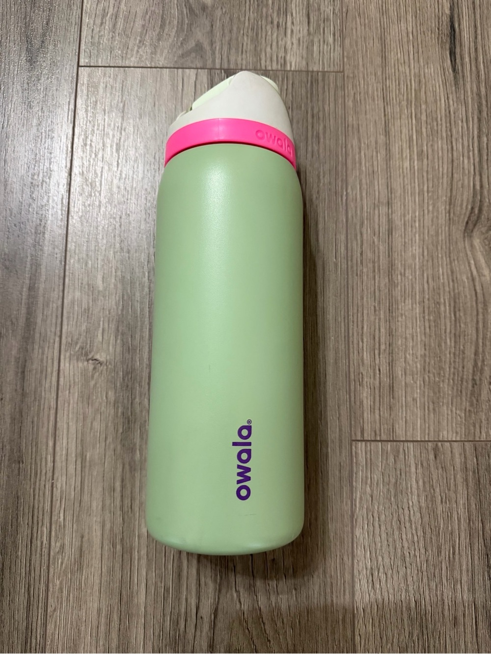 Owala Water 💦 Bottle